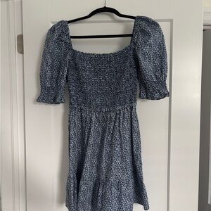 Aritzia Wilfred Navy Floral Mini Dress Size Small